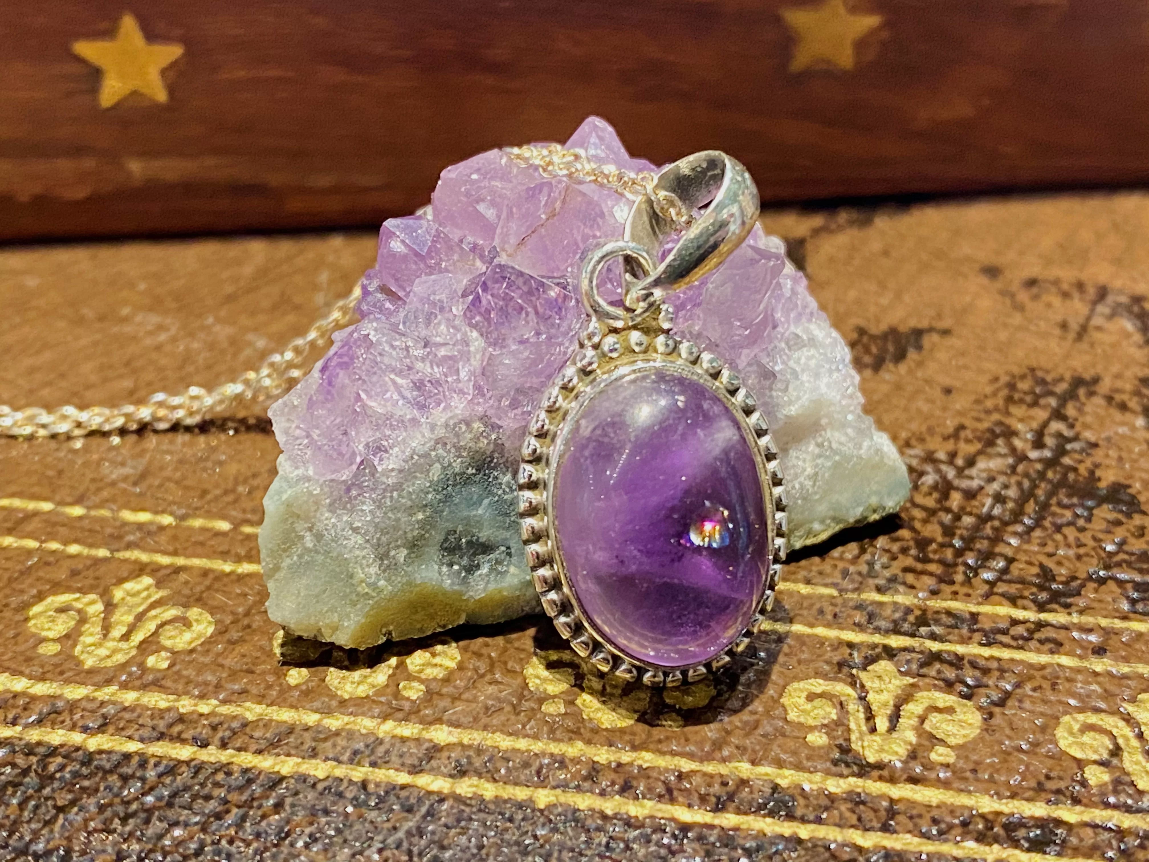 Amethyst Gala Pendant - Oval Small