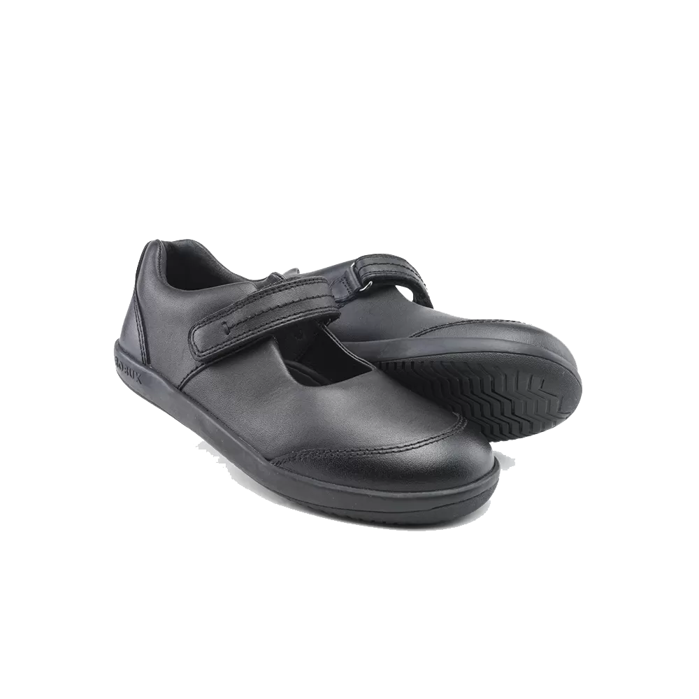 Bobux Kid  Quest Black School Shoe