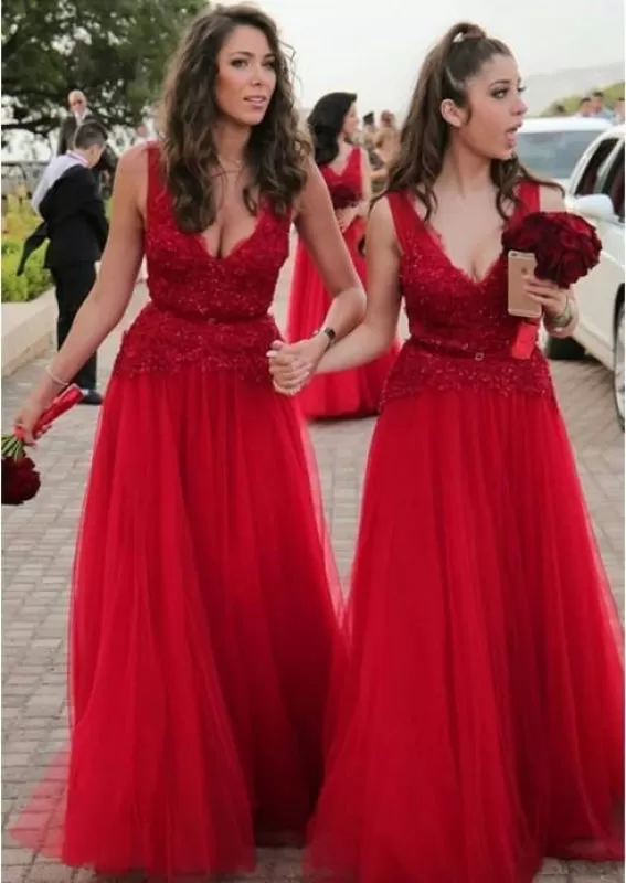 Chic A-Line V-Neck Red Tulle Red Lace Bridesmaid Dress