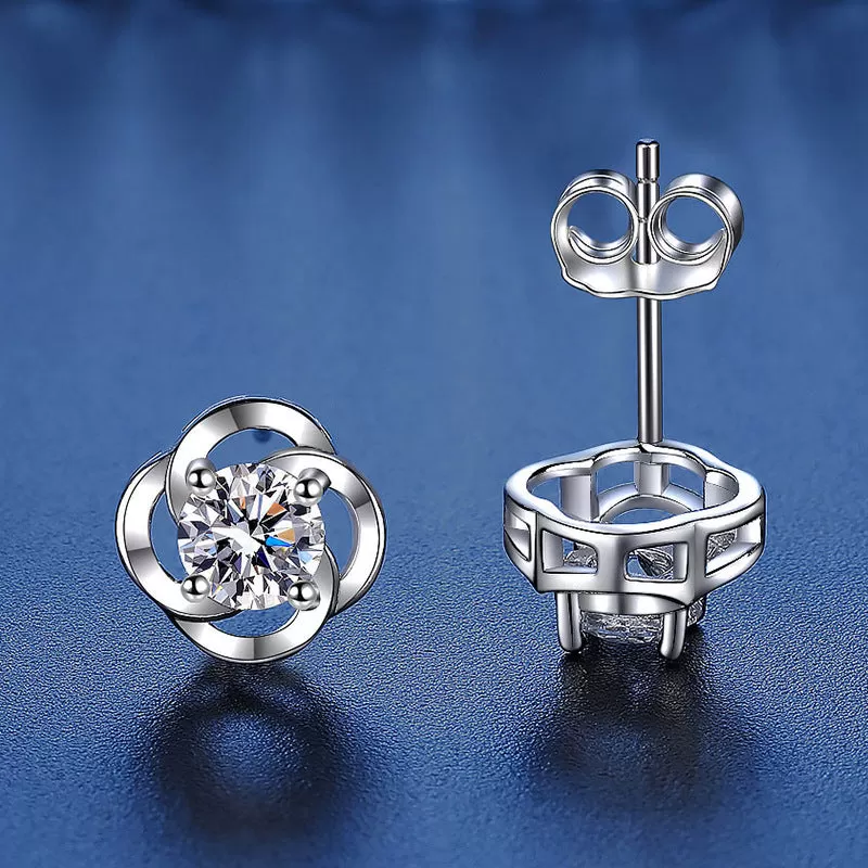 Delicate Clover Moissanite Stud Earrings