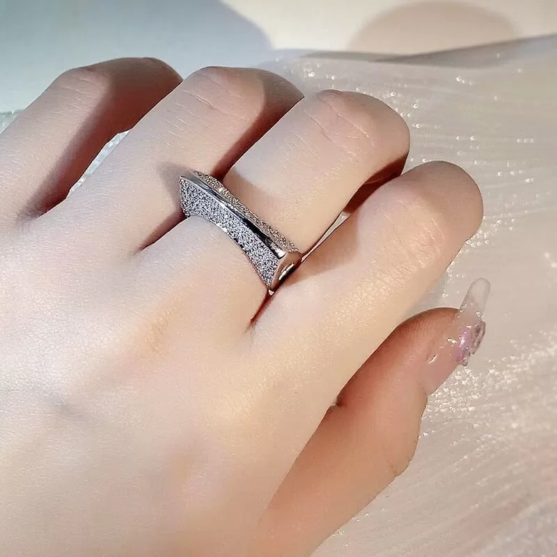 Irregular Hollow Out Diamond Ring