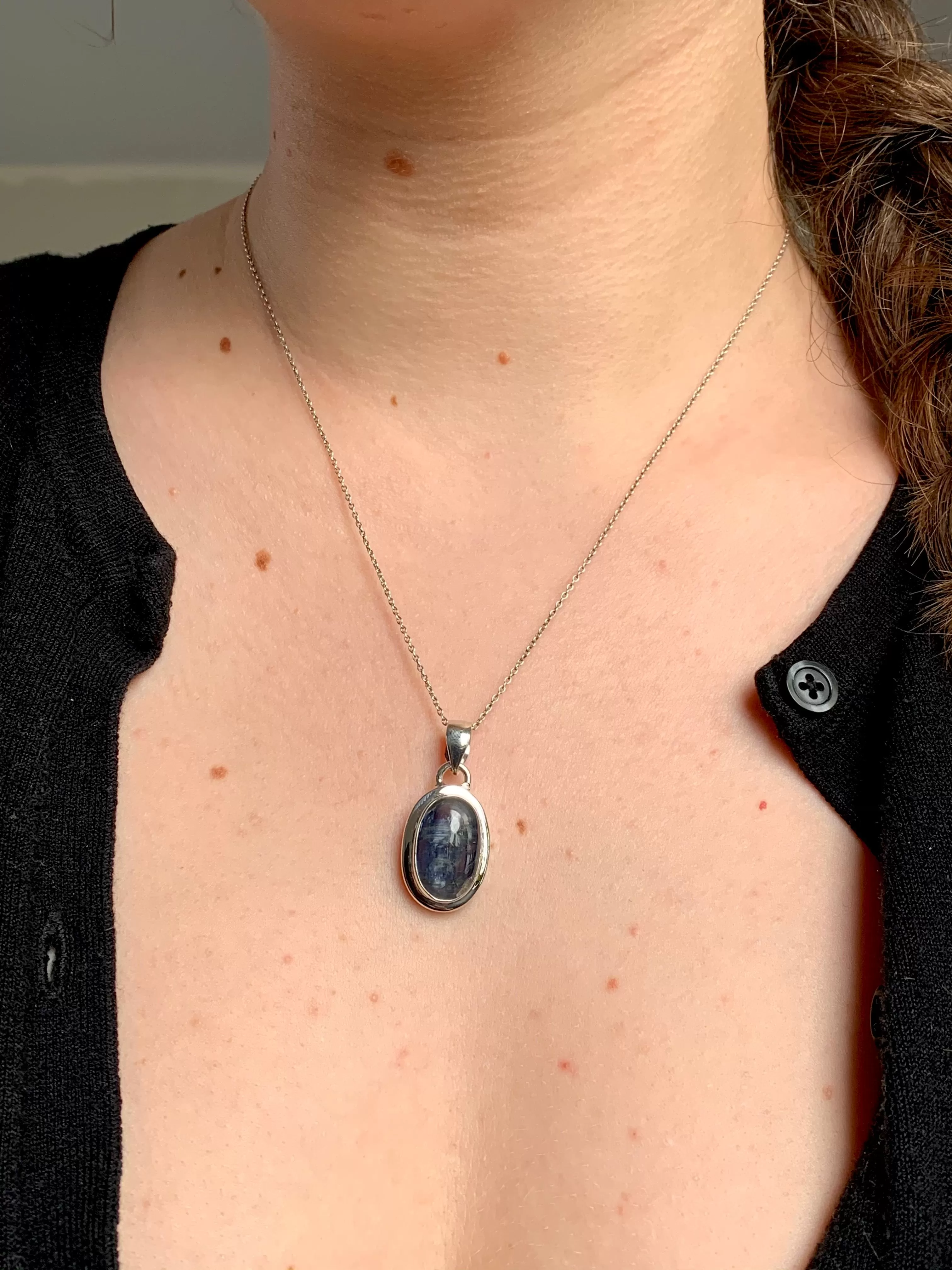 Kyanite Ansley Pendant - Small Oval