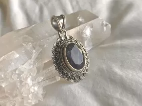 Labradorite Athalia Pendant