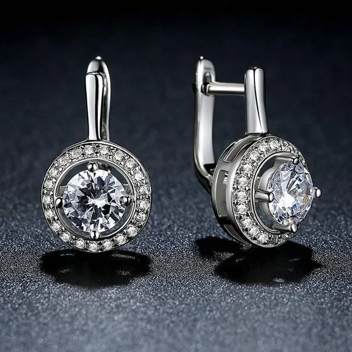 Round Shape Cubic Zirconia Fashion Stud Earrings