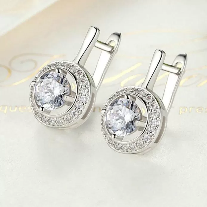 Round Shape Cubic Zirconia Fashion Stud Earrings