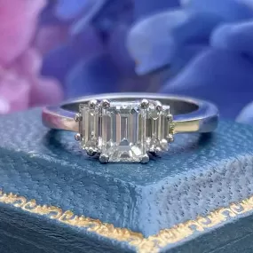 Vintage Engagement Ring, Emerald cut 0.78ct.